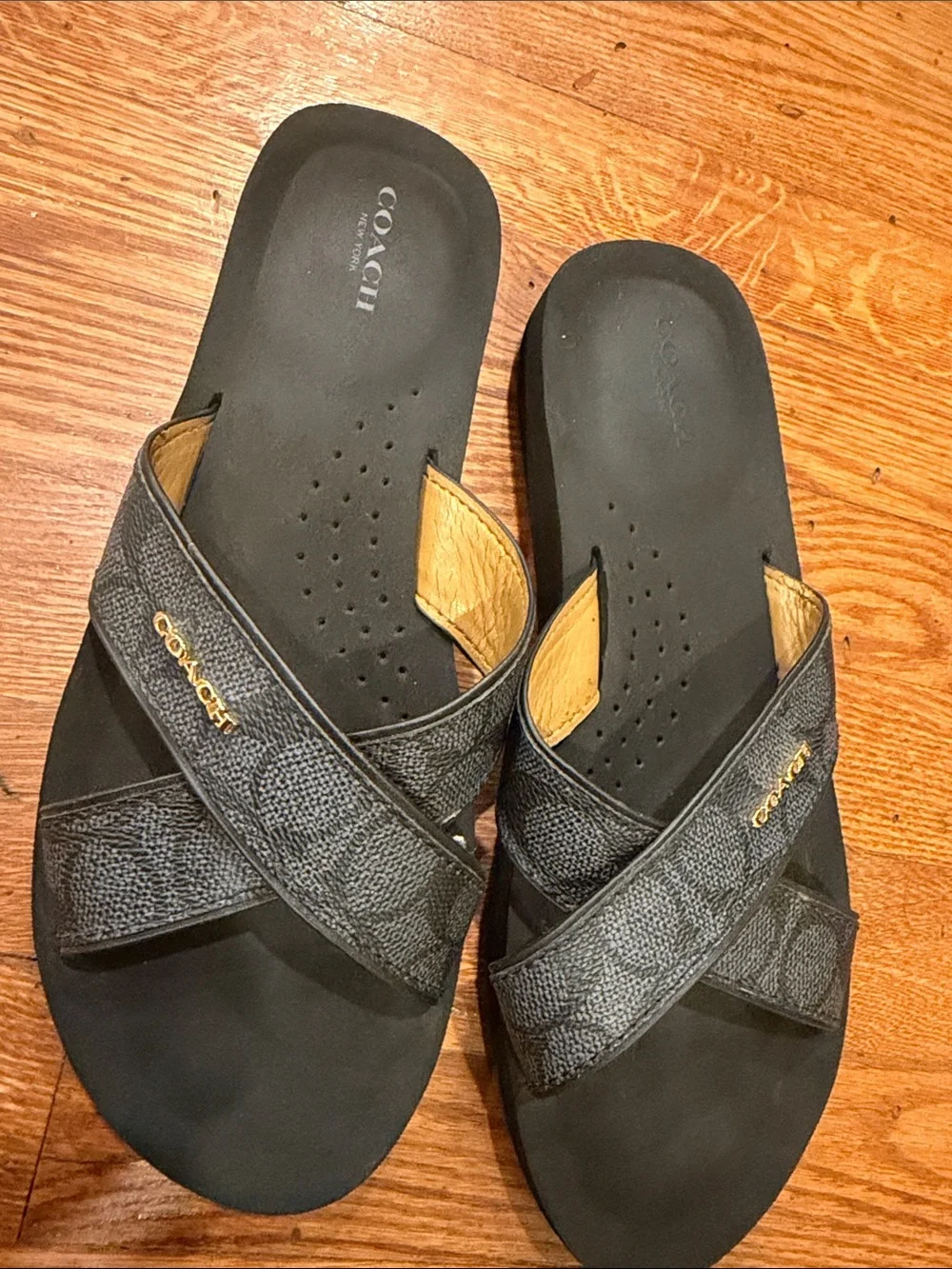 size 9.5 coach Black Cross-Strap Men’s Slide Sandals with Tan Accent